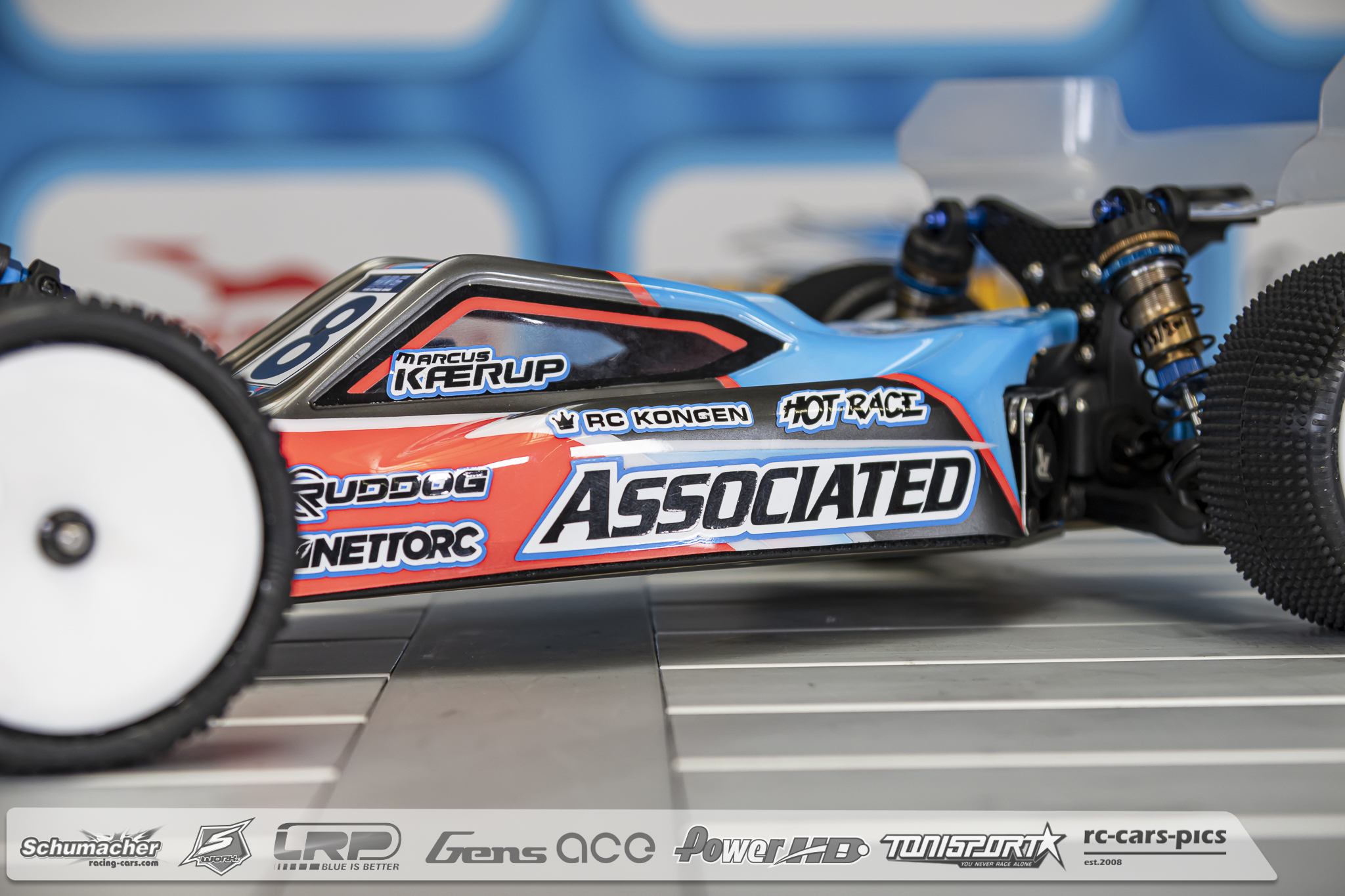 Under the Hood – Marcus Kaerup`s Team Associated B7